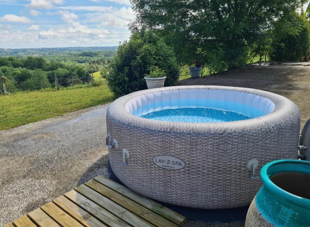 Family Home With Pool Saint-Lon-Les-Mines Luaran gambar